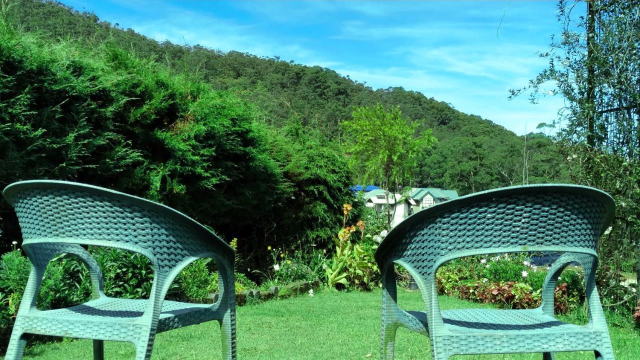 The Royal Terrace Holiday Bungalow Bed & Breakfast นูวาราเอลิยา ภายนอก รูปภาพ